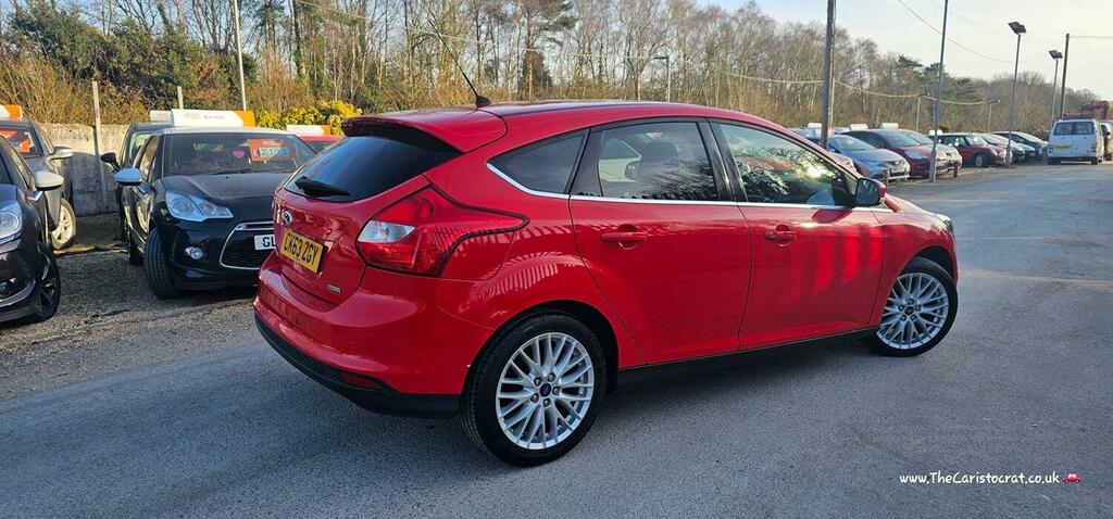 Ford Focus Hatchback 1.0 T Ecoboost Zetec Navigator 2013 CK63ZGY Red #3