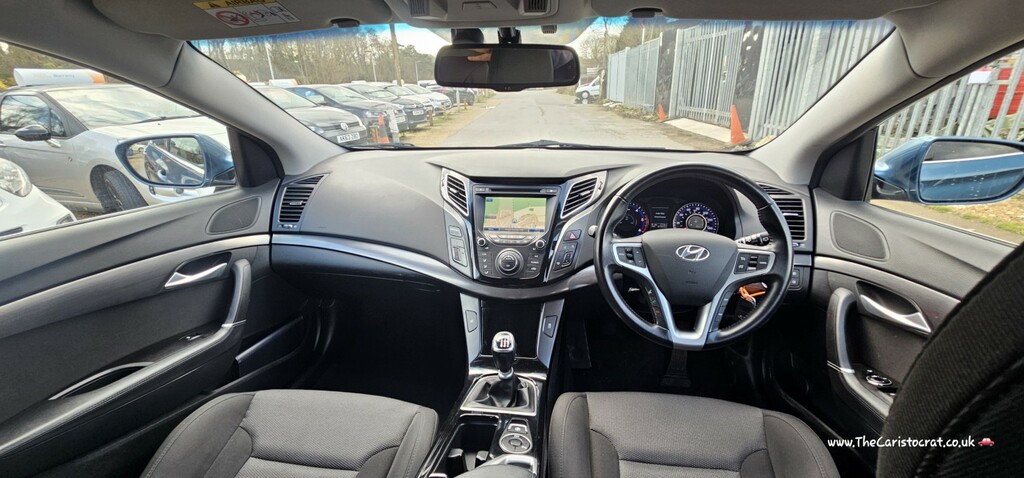 Hyundai I40 Style White #9