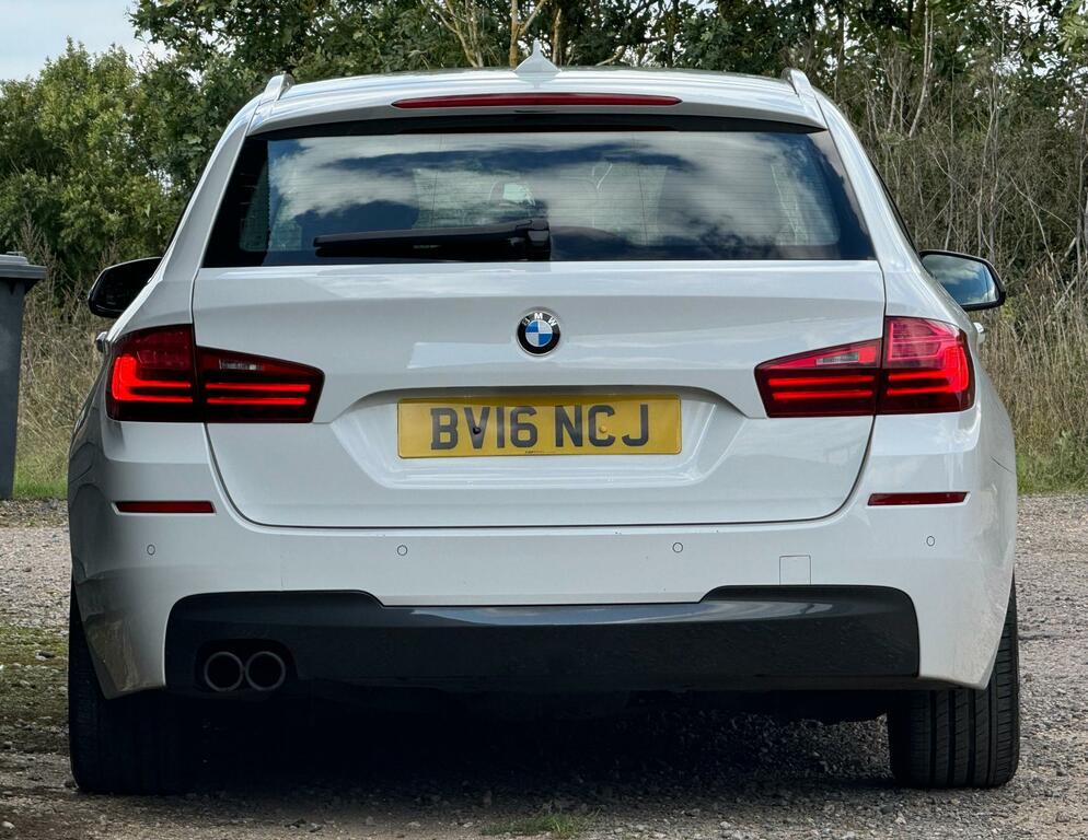 BMW 5 Series 520D M Sport White #4