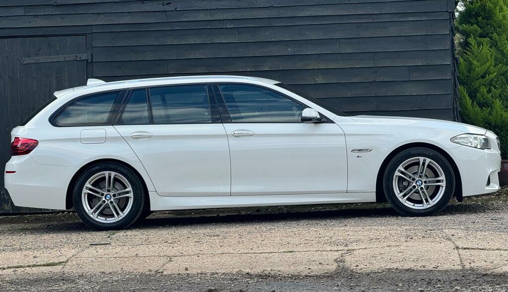 BMW 5 Series 520D M Sport White #2