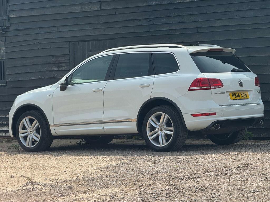 Volkswagen Touareg V6 R-line Tdi Bluemotion Technology White #6