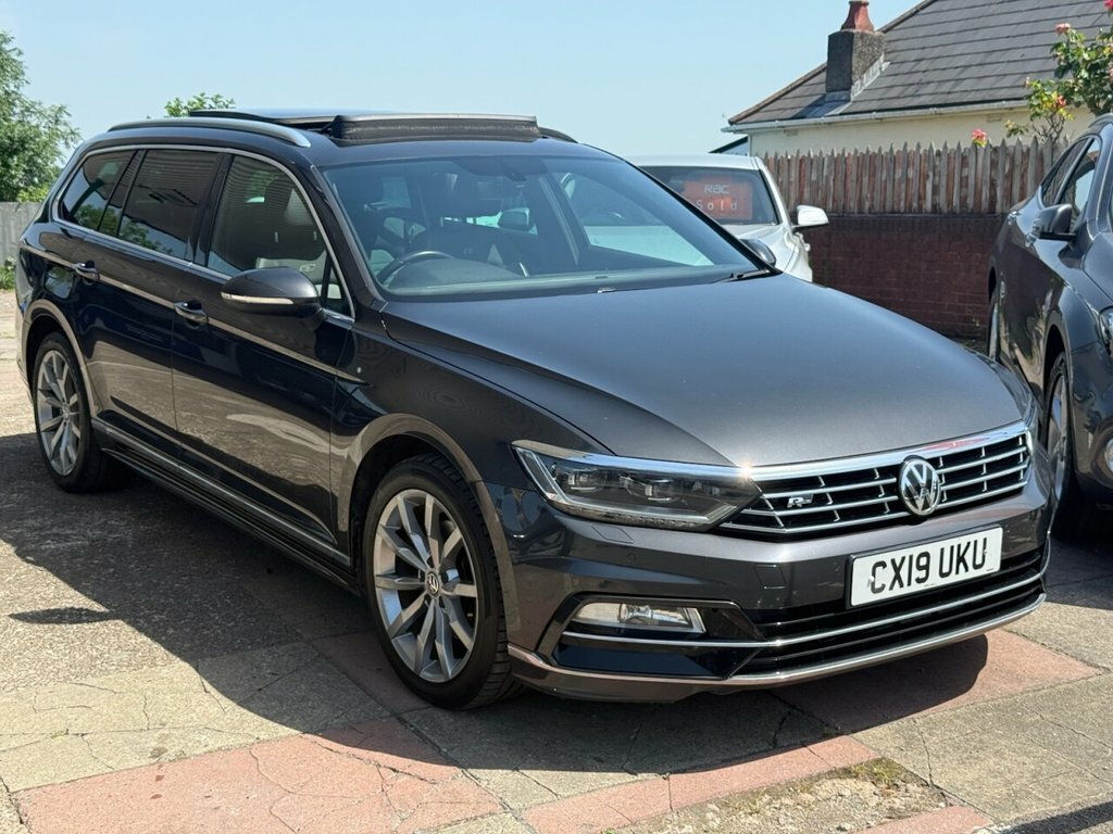 Volkswagen Passat 2L R-line Grey