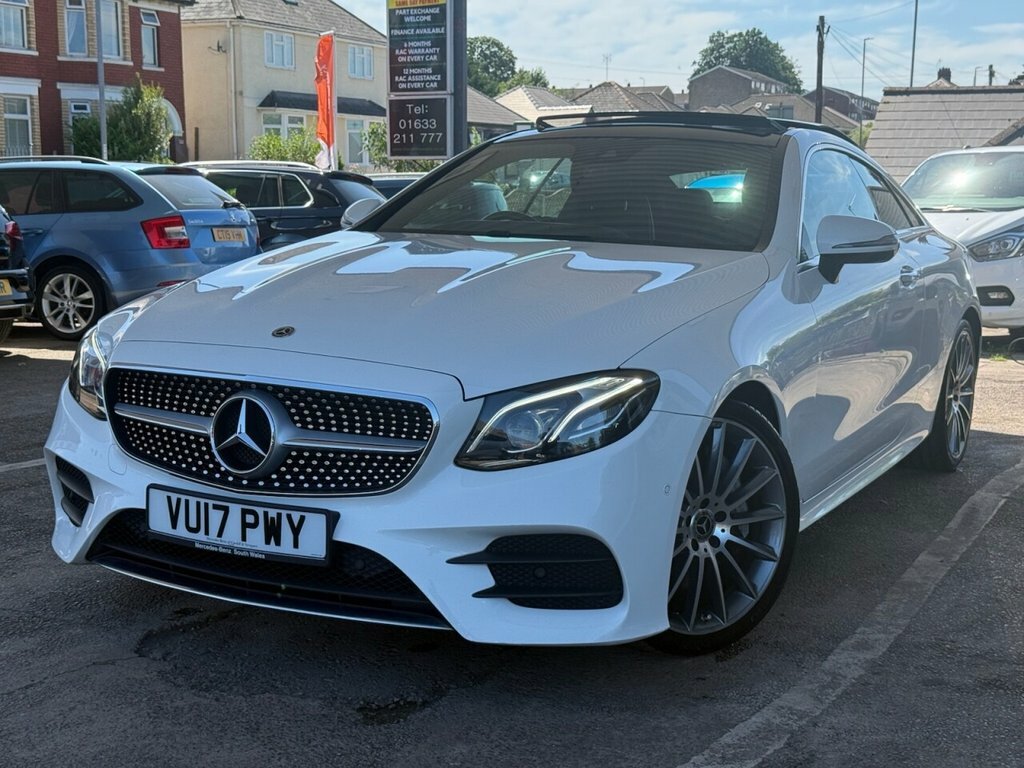 Mercedes-Benz E Class 2L Amg Line White #6