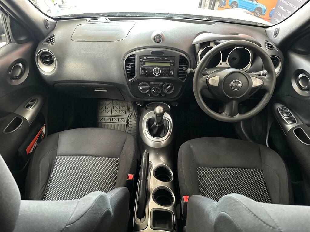 Nissan Juke Tekna Xtronic Blue #9