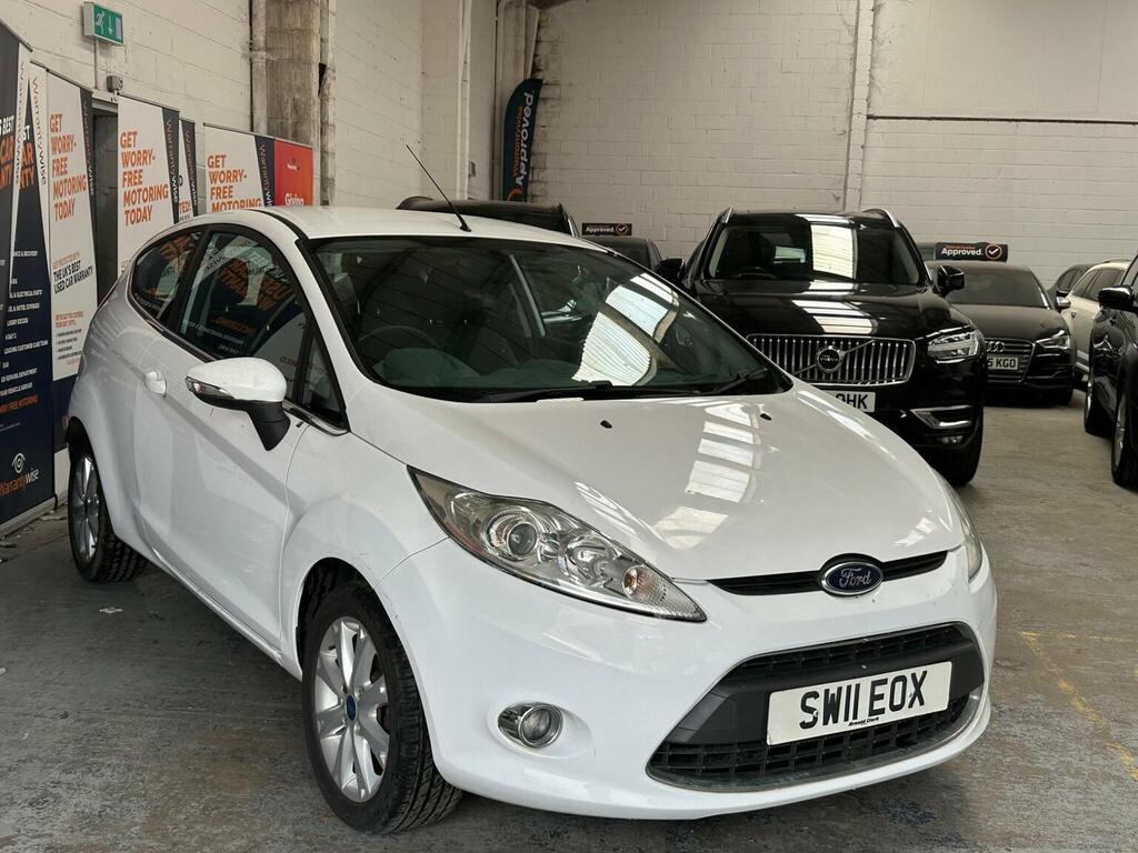 Ford Fiesta Hatchback 1.25 Zetec 201111 White