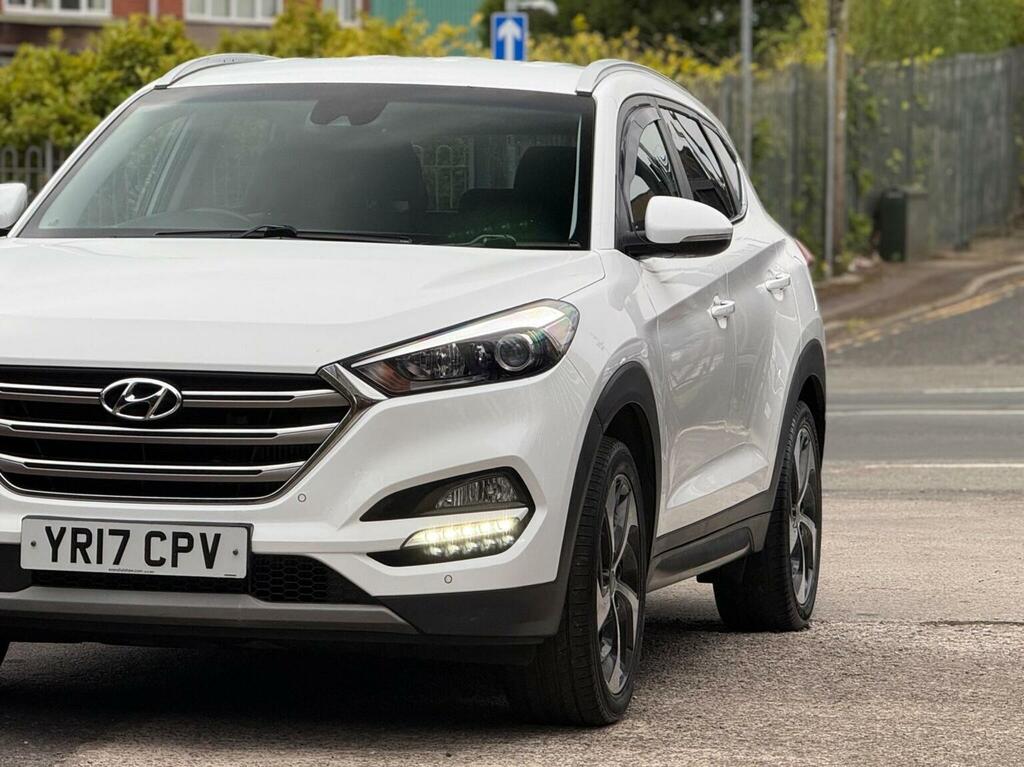 Hyundai Tucson 2.0 Crdi Premium 4Wd Euro 6 YR17CPV White #5