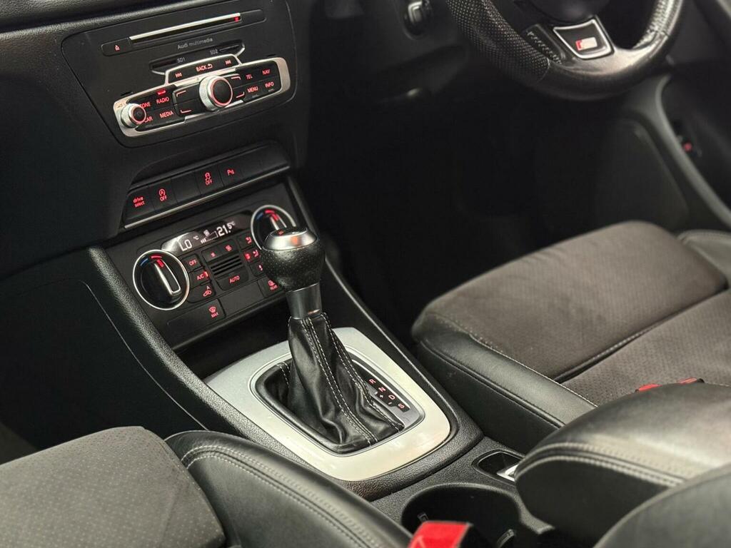 Audi Q3 Black #19