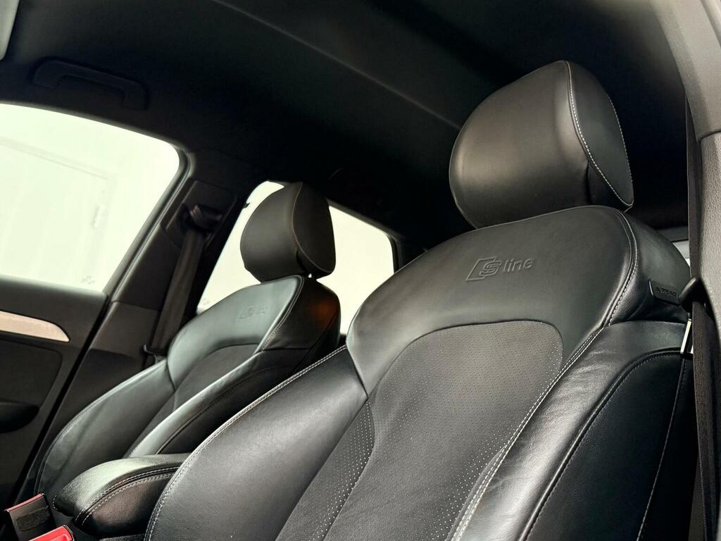 Audi Q3 Black #28