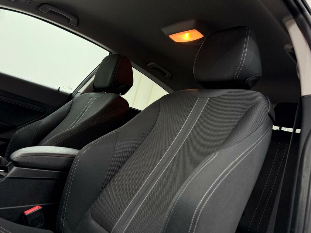 BMW 1 Series 116D Edition Blue #27