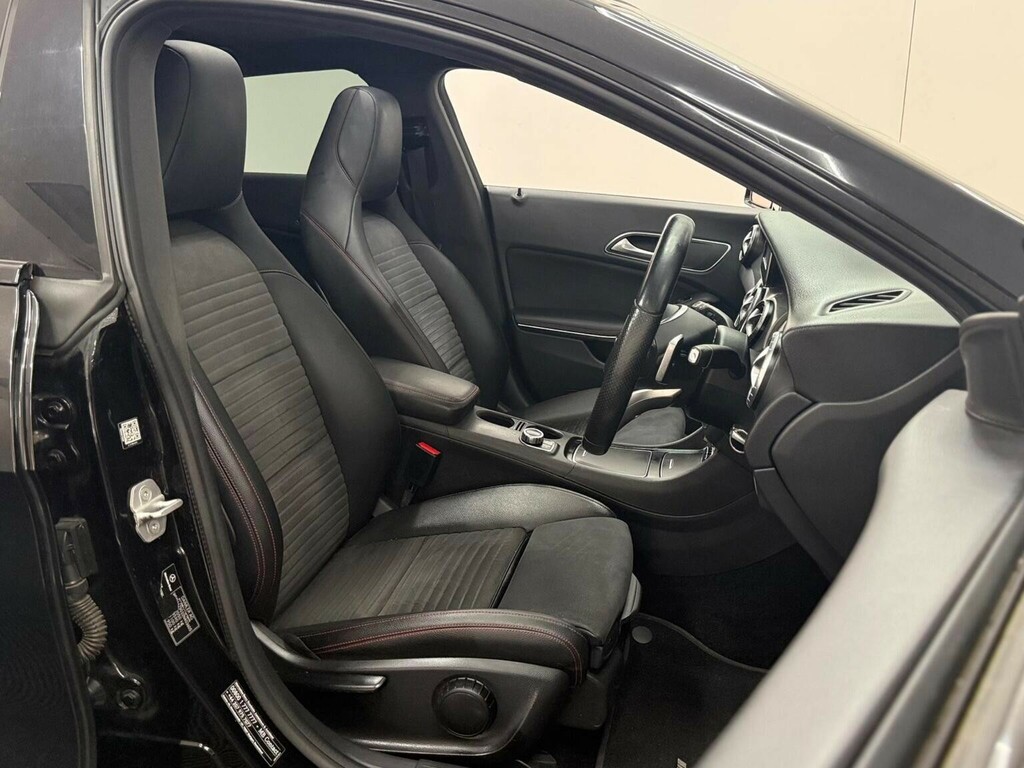 Mercedes-Benz CLA Class Cla220 Cdi Amg Sport White #15