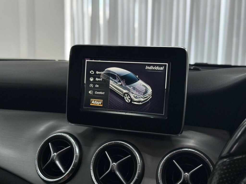 Mercedes-Benz CLA Class Cla220 Cdi Amg Sport White #28