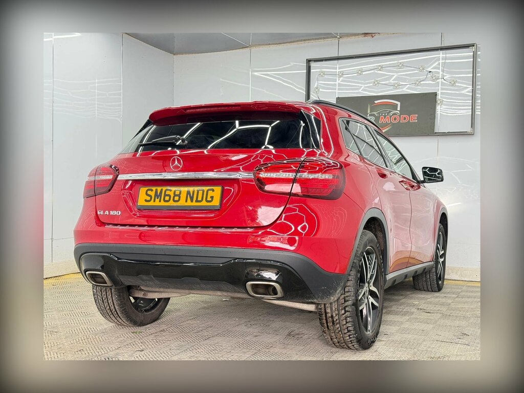 Mercedes-Benz GLA Class 1.6 Gla180 Urban Edition 7G-dct Euro 6 Ss SM68NDG Red #5