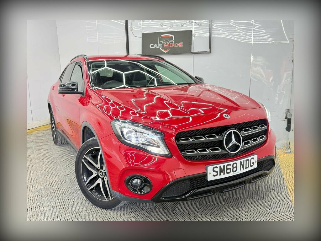 Mercedes-Benz GLA Class 1.6 Gla180 Urban Edition 7G-dct Euro 6 Ss SM68NDG Red #3