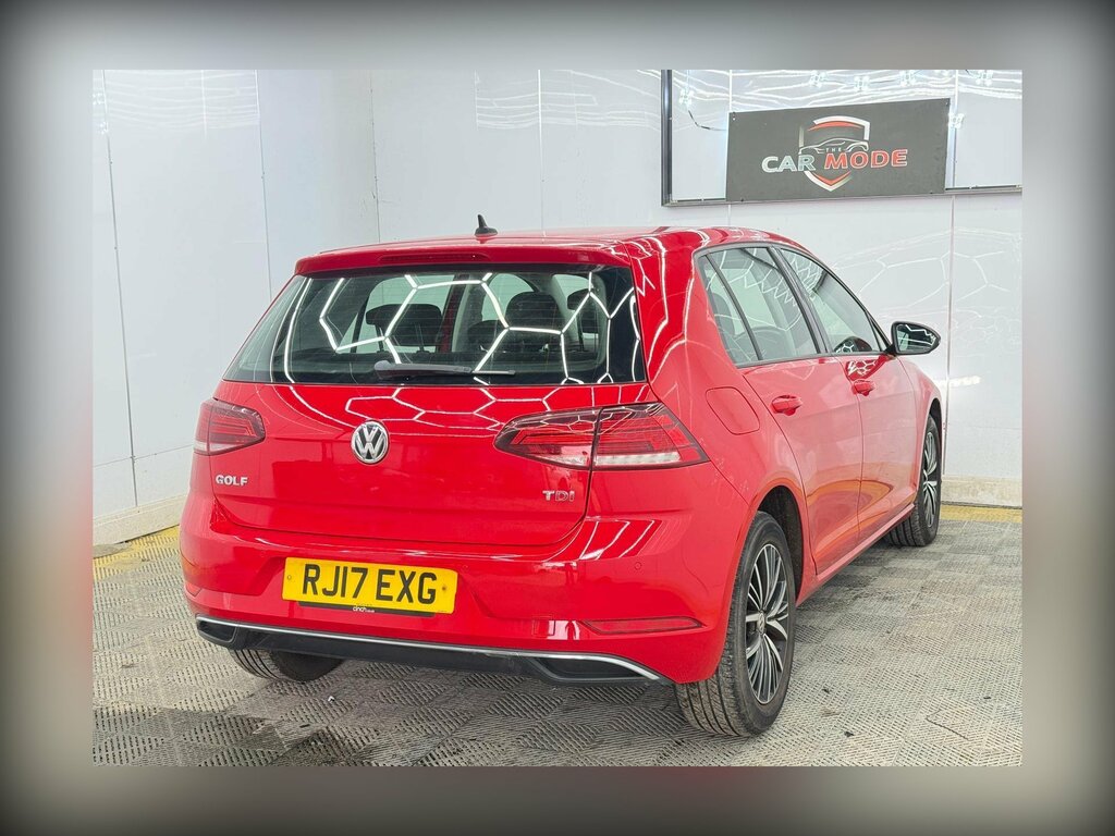 Volkswagen Golf 1.6 Tdi Bluemotion Tech Se Euro 6 Ss RJ17EXG Red #6