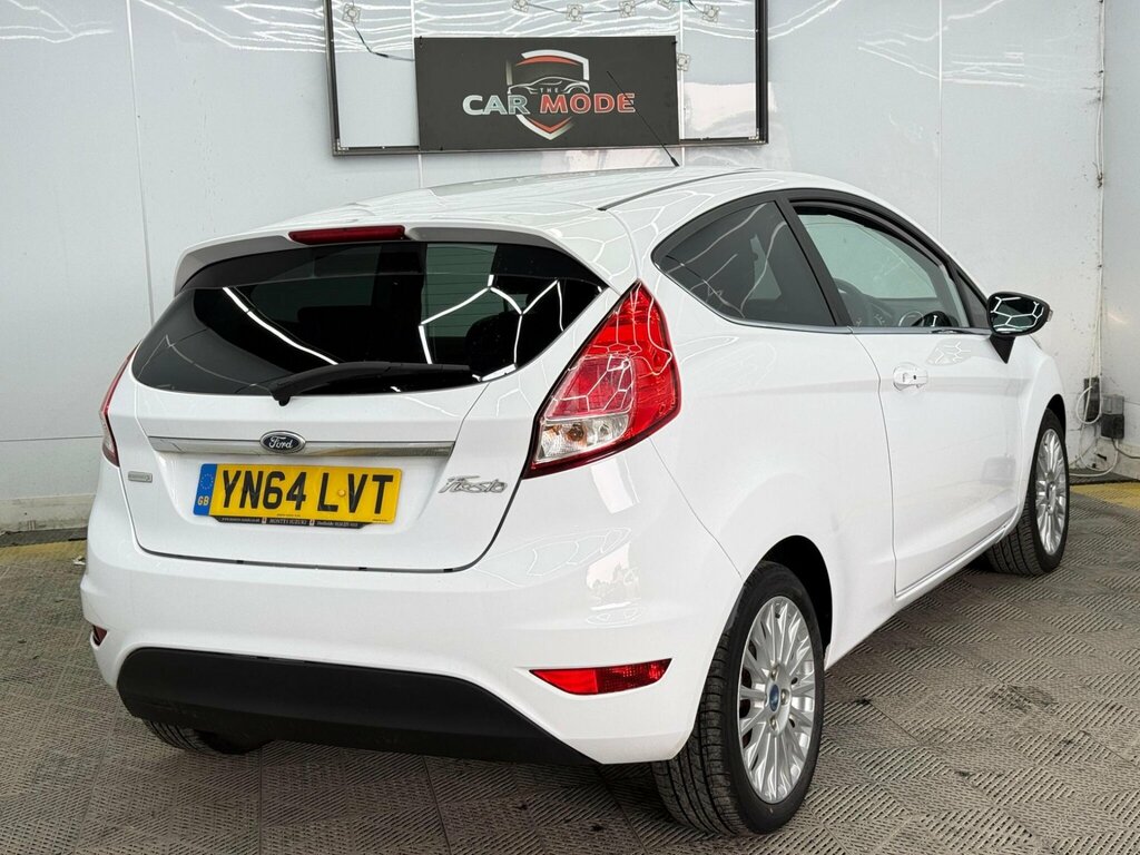 Ford Fiesta 1.0T Ecoboost Titanium Euro 5 Ss YN64LVT White #5