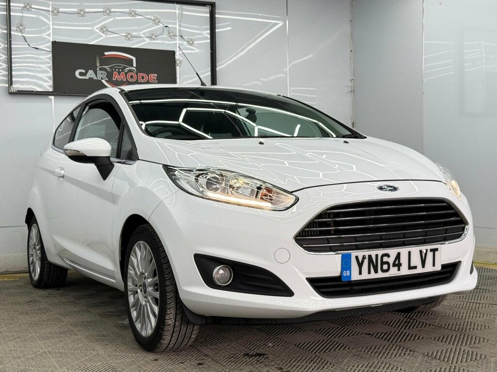 Ford Fiesta 1.0T Ecoboost Titanium Euro 5 Ss YN64LVT White #2