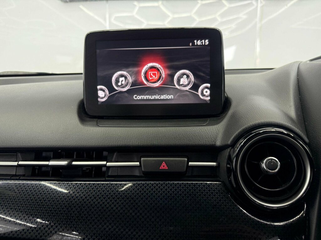Mazda 2 1.5 Skyactiv-g Gt Sport Nav Euro 6 Ss Black #32
