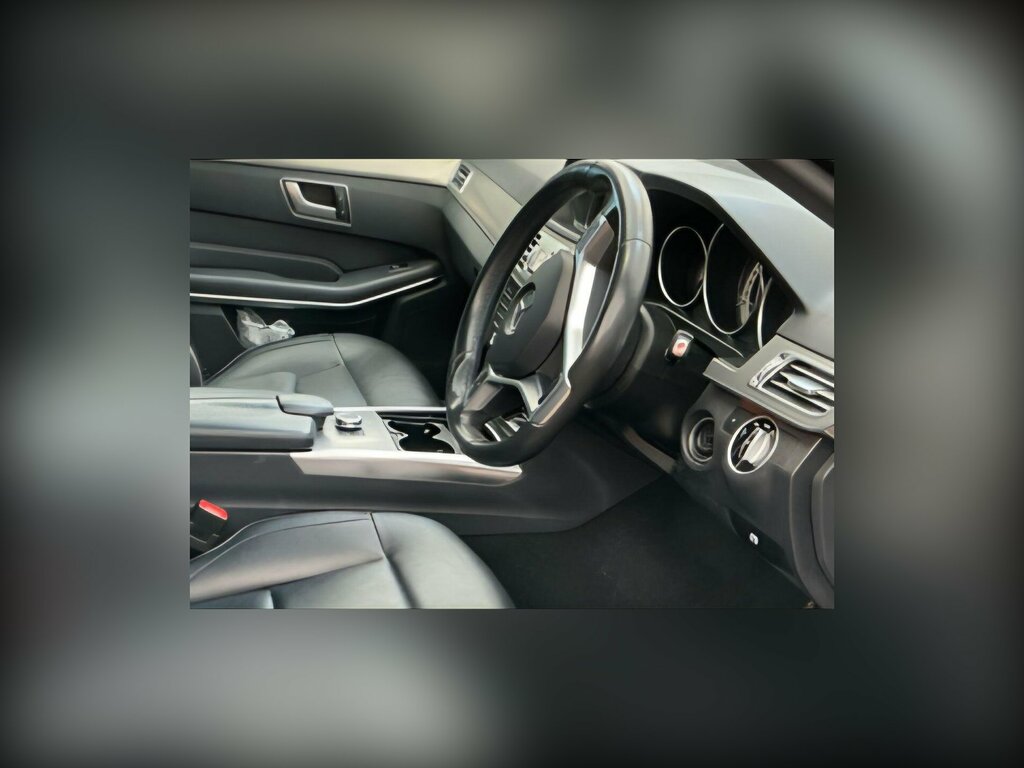 Mercedes-Benz E Class Coupe 2.1 E250 Cdi Amg Line G-tronic Euro 5 Ss White #3
