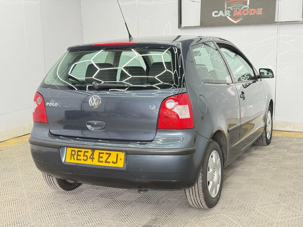 Volkswagen Polo 1.2 S Ac Black #7