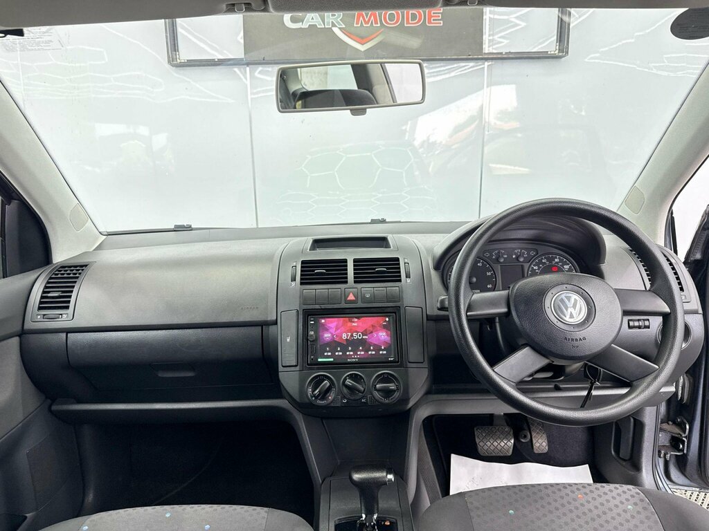Volkswagen Polo 1.2 S Ac Black #17