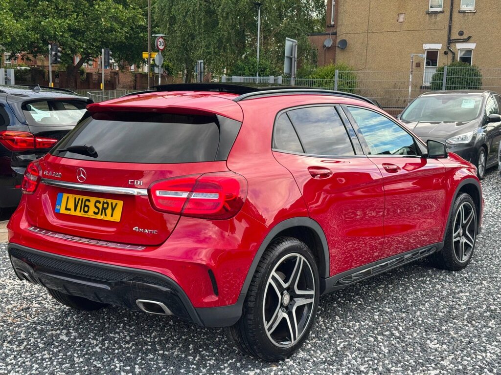 Mercedes-Benz GLA Class 2.1 Gla220d Amg Line Premium Plus 7G-dct 4Matic Red #3