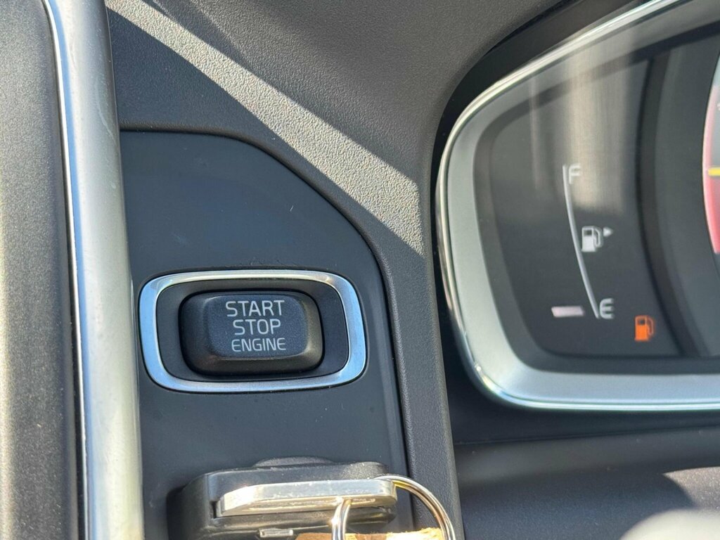 Volvo XC60 Se Nav D4 Silver #39