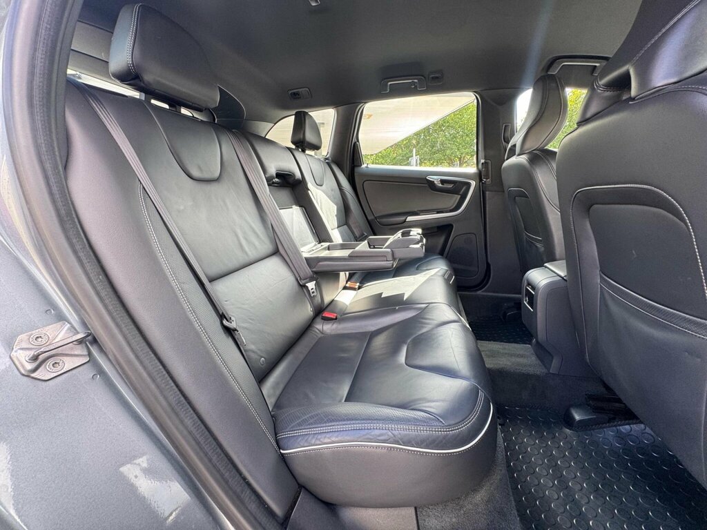 Volvo XC60 Se Nav D4 Silver #23