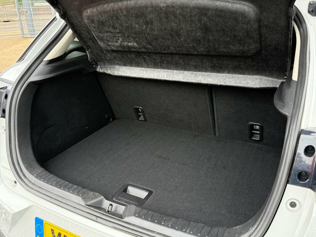 Mazda CX-3 Hatchback Silver #56