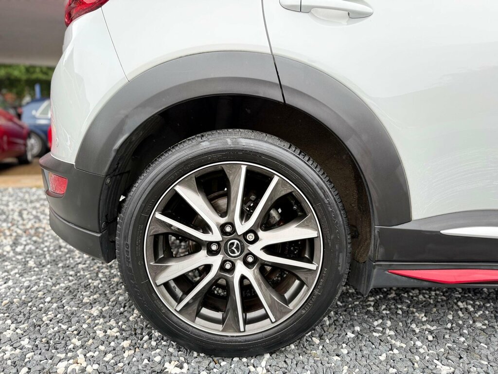 Mazda CX-3 Hatchback Silver #24