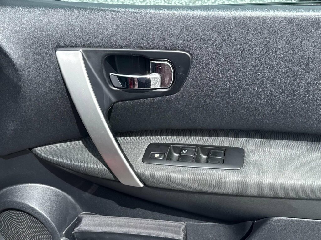 Nissan Qashqai Hatchback Grey #20