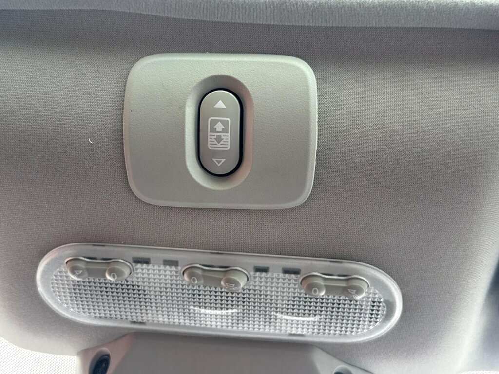 Nissan Qashqai Hatchback Grey #32