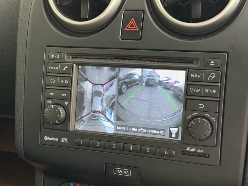 Nissan Qashqai Hatchback Grey #38