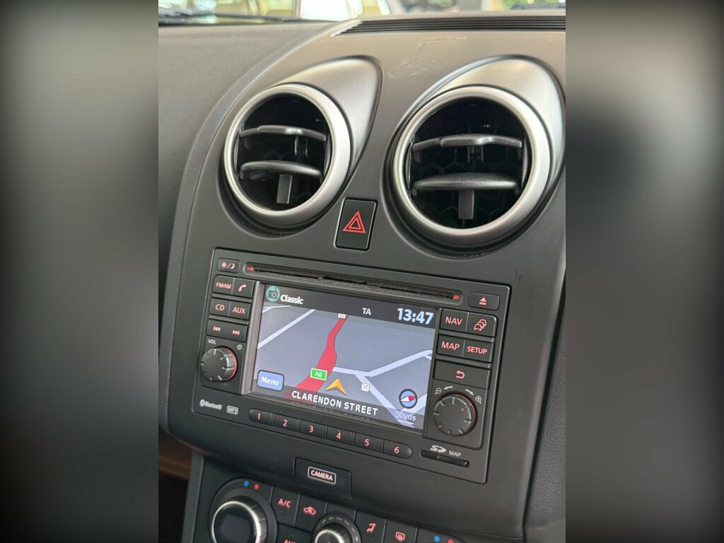 Nissan Qashqai Hatchback Grey #35