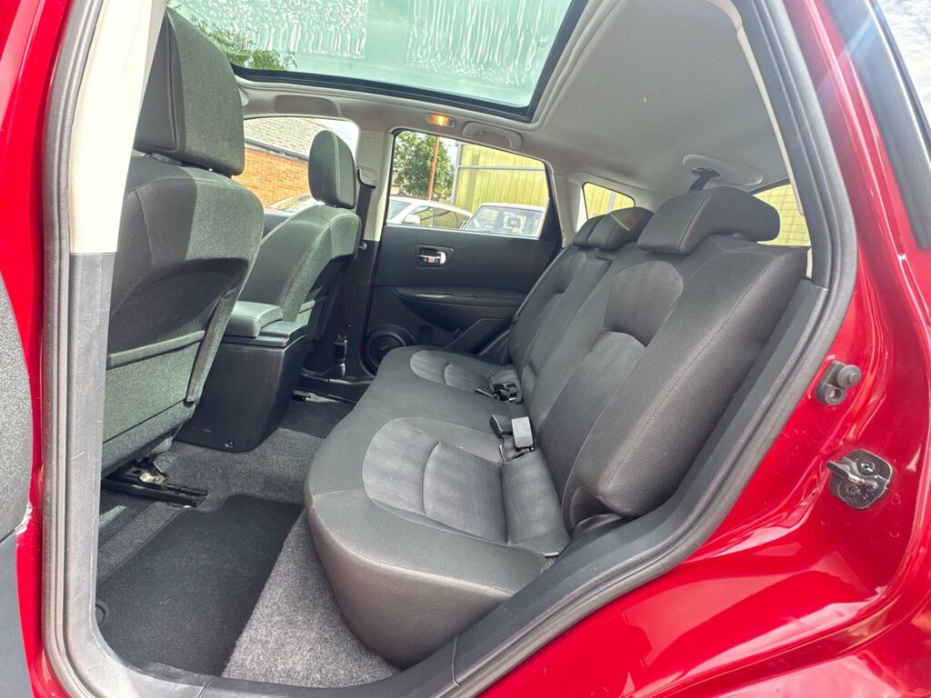 Nissan Qashqai Hatchback Grey #14