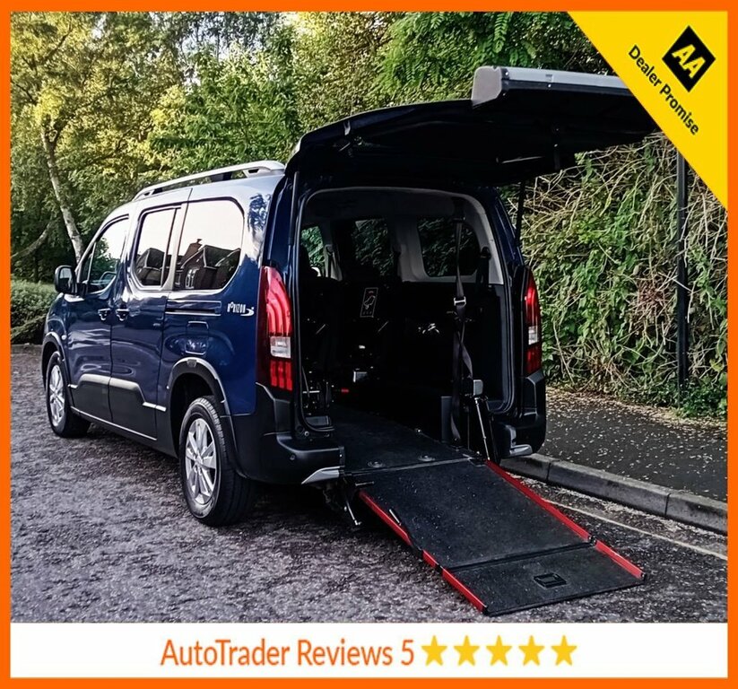 Peugeot Rifter 1.2L Allure Blue