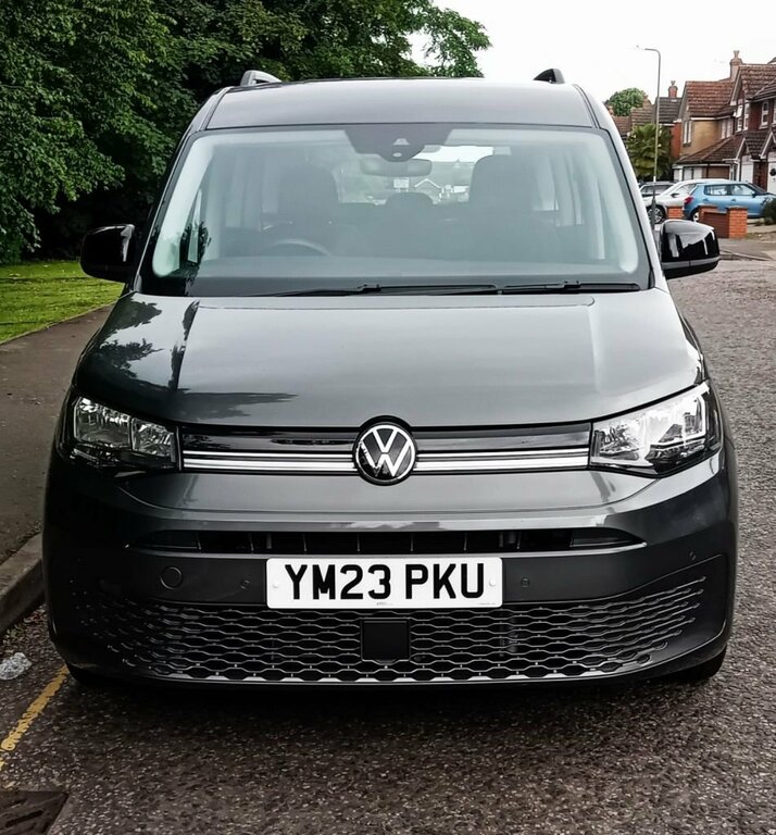 Volkswagen Caddy Maxi Life 2L Life Grey #2