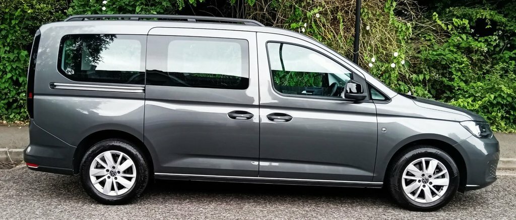 Volkswagen Caddy Maxi Life 2L Life Grey #5