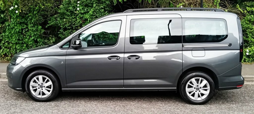 Volkswagen Caddy Maxi Life 2L Life Grey #4