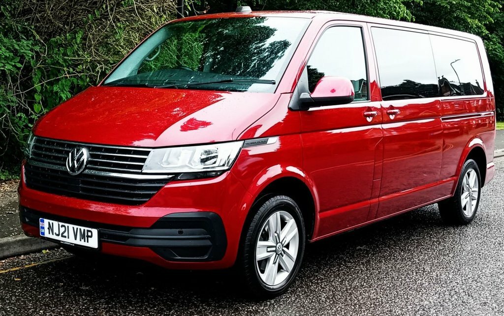 Volkswagen Transporter Shuttle 2L Se NJ21VMP Red #6