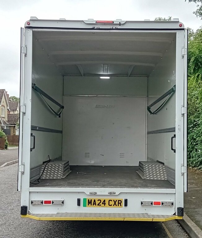 Maxus eDeliver 9 Mpv White #3