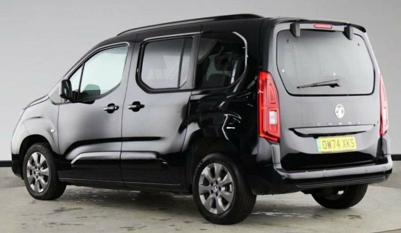 Vauxhall Combo-e Life Mpv Black #3