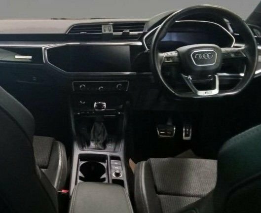 Audi Q3 1.5L Black Edition NL21VDG Orange #2