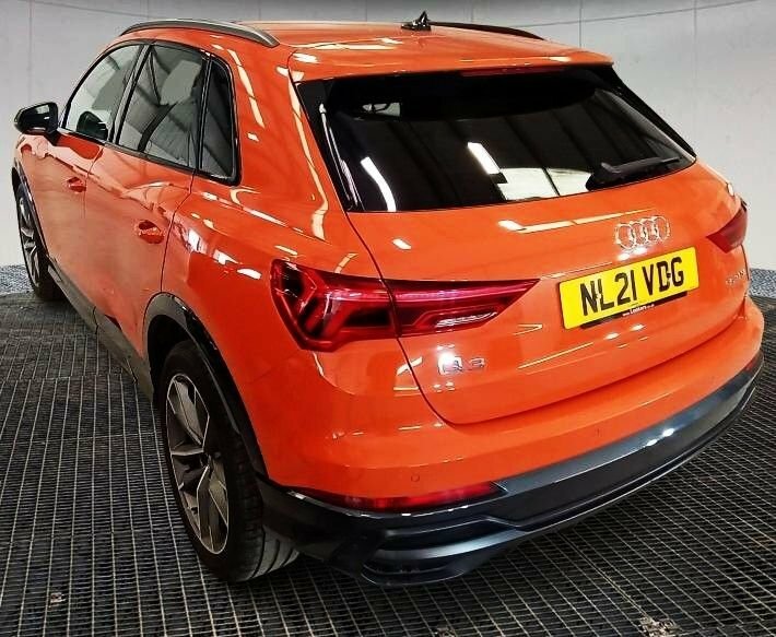 Audi Q3 1.5L Black Edition NL21VDG Orange #4