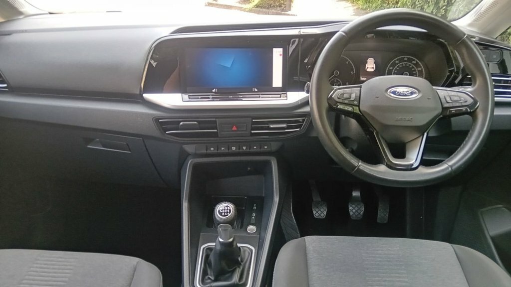Ford Grand Tourneo Connect 2L Active GF72MDO White #2