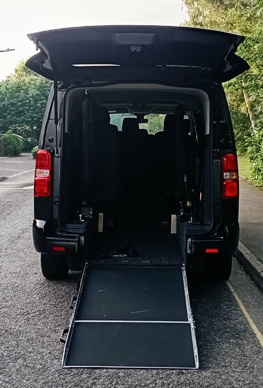 Citroen SpaceTourer Bluehdi Business M Eat8 Ss, Wheelchair Accessible Grey #14