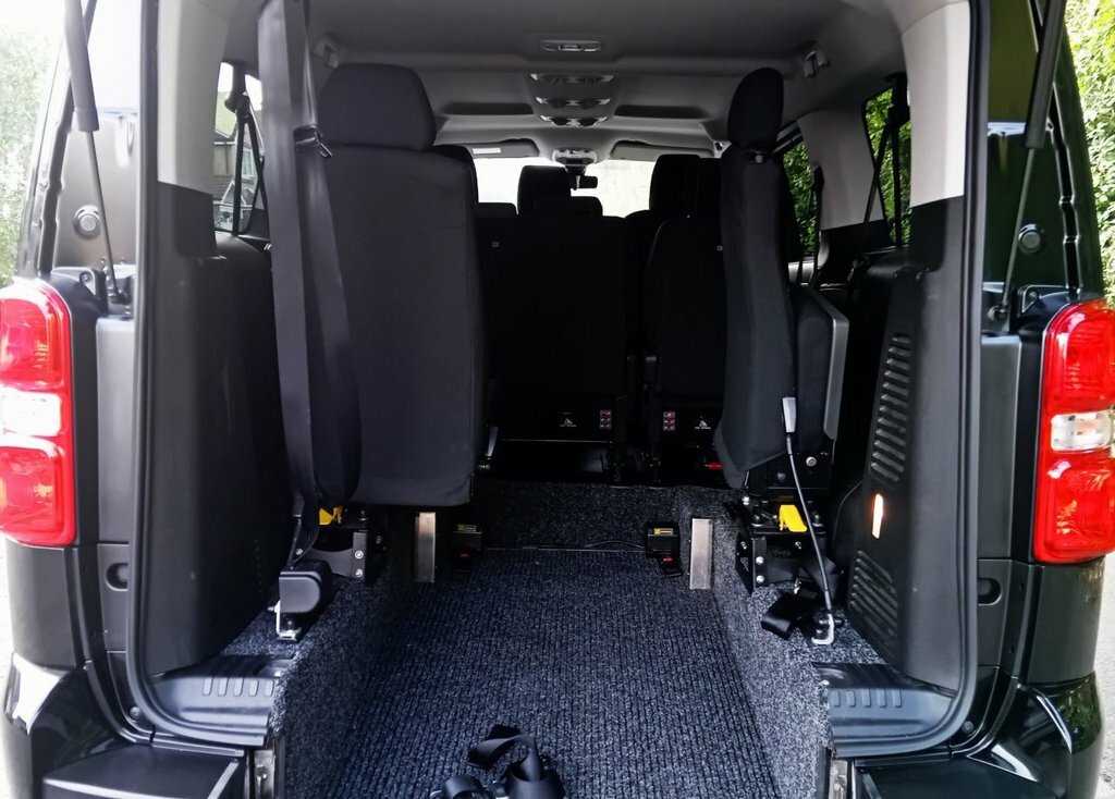Citroen SpaceTourer Bluehdi Business M Eat8 Ss, Wheelchair Accessible Grey #16