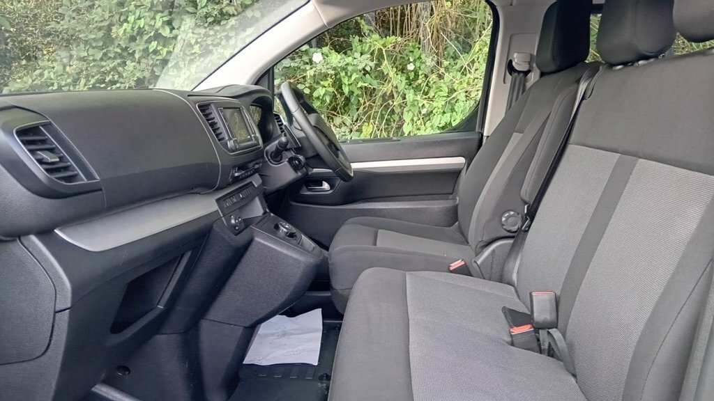 Citroen SpaceTourer Bluehdi Business M Eat8 Ss, Wheelchair Accessible Grey #24