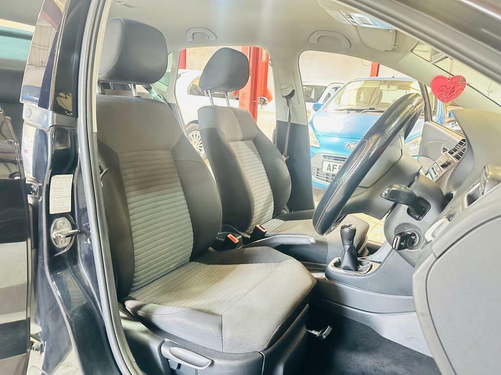 Volkswagen Polo Hatchback White #13