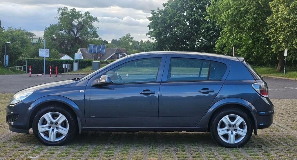 Vauxhall Astra 1.4I 16V Active Hatchback Blue #4