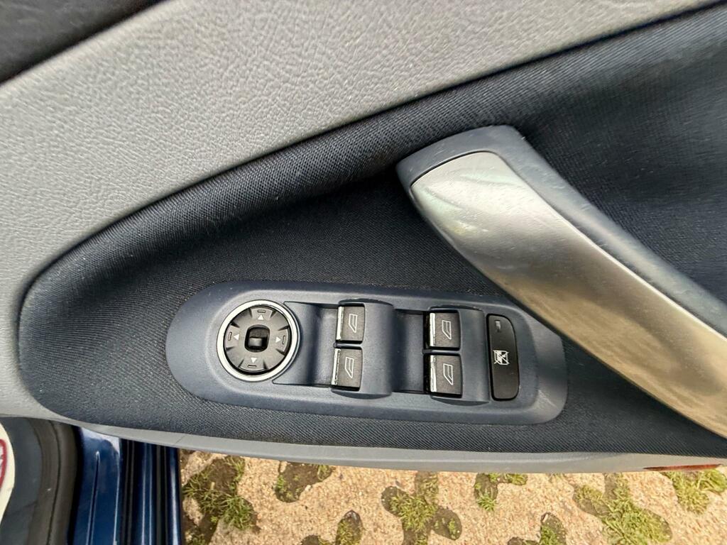 Ford Mondeo Titanium X #33